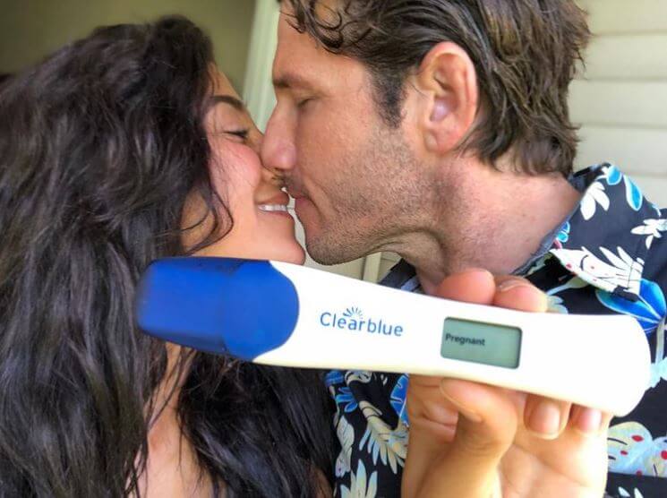 Flash Orion Willis's parents, Wil Willis and Krystle Amina announcing the news of their pregnancy.